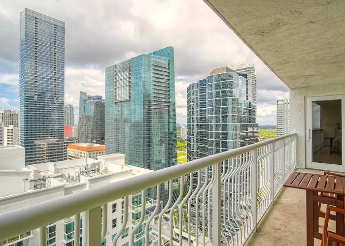 Beautiful Brickell Miami Apt 2Br/2Ba + Parking
