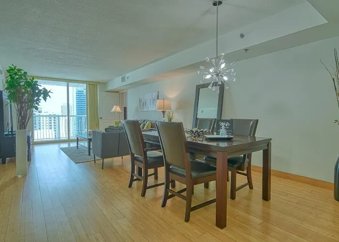Beautiful Brickell Miami Apt 2Br/2Ba + Parking