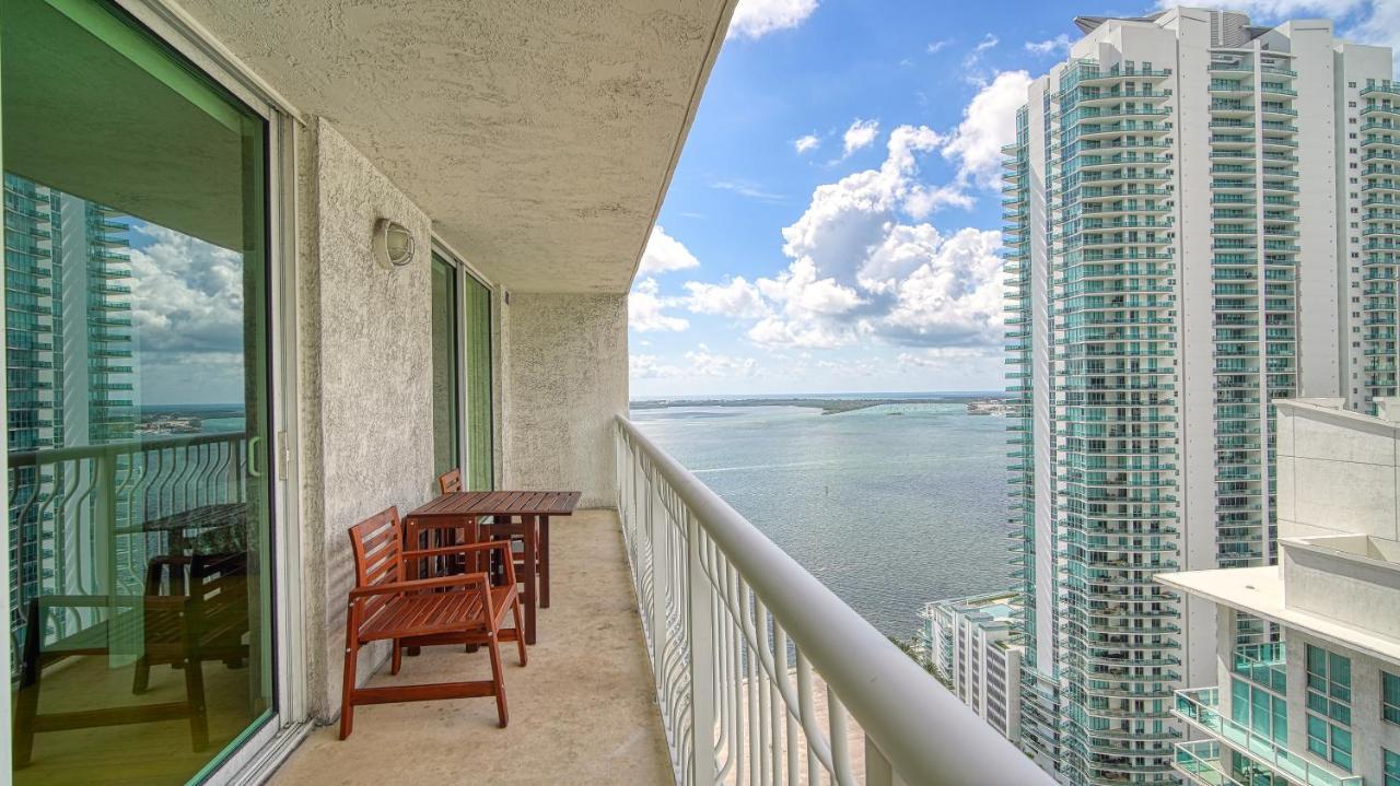 Beautiful Brickell 2br/2ba + Parking *